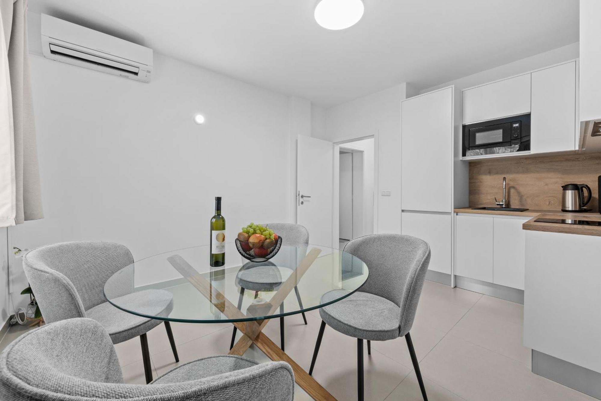 Apartment Anakatarina โปเรช ภายนอก รูปภาพ