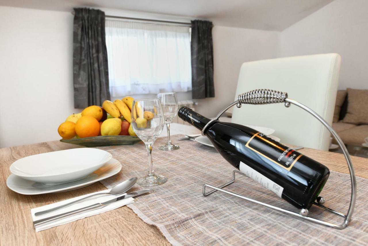 Apartment Anakatarina โปเรช ภายนอก รูปภาพ
